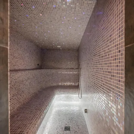 Apartament Lux Z Tarasem - Centrum - Parking Sauna Siłownia Meldunki 24na7 *