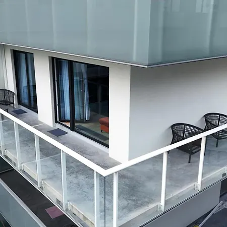 Apartament Lux Z Tarasem - Centrum - Parking Sauna Siłownia Meldunki 24na7 Wrocław