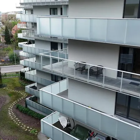 Lux Z Tarasem - Centrum - Parking Sauna Siłownia Meldunki 24na7 Wrocław